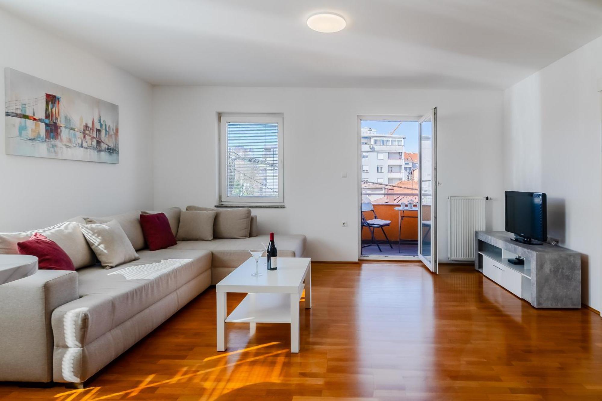 Cherry City Stay Apartment With Parking - Happy Rentals Zagabria Esterno foto